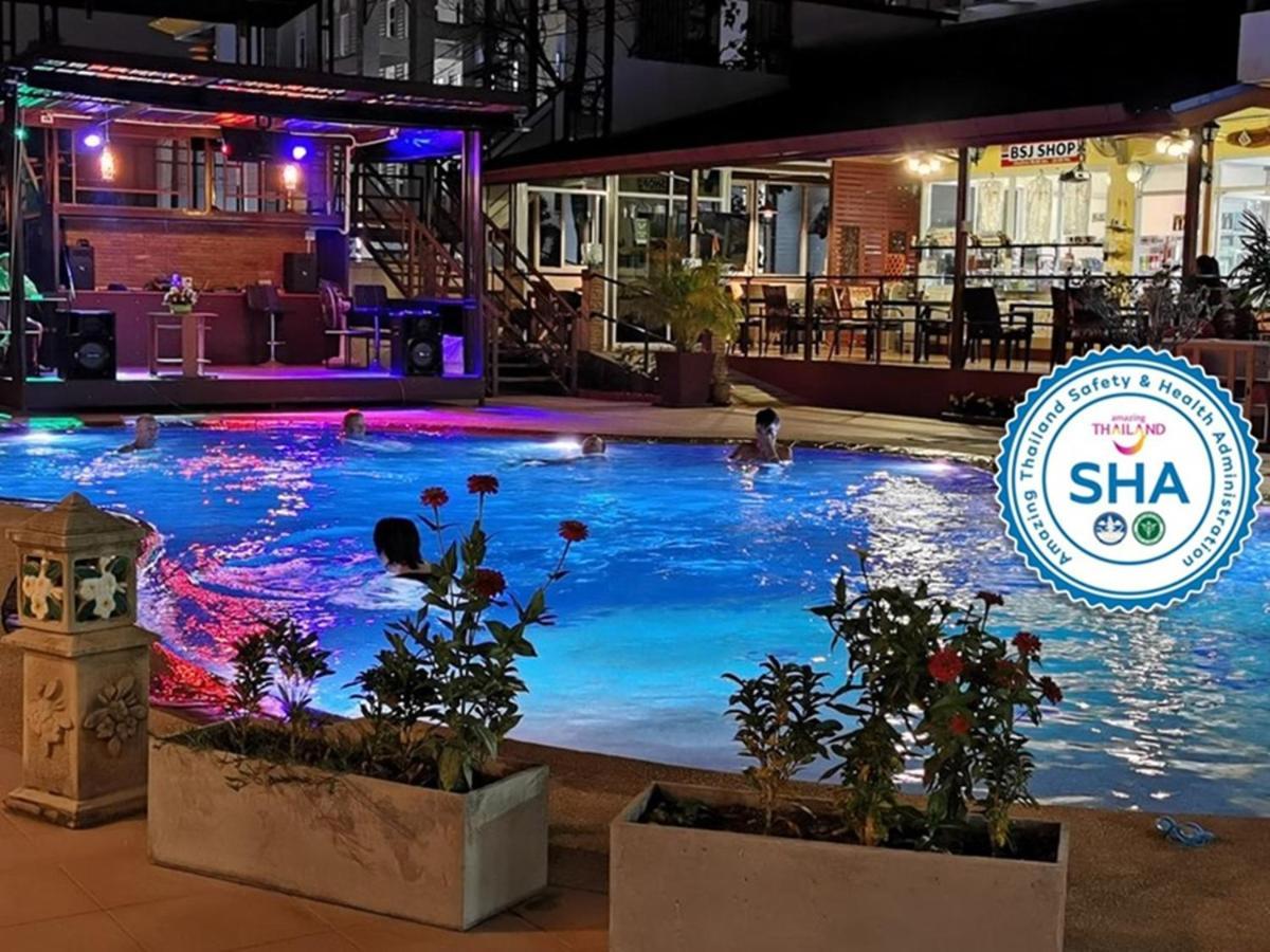That Phanom Baan Sabaijai Resort מראה חיצוני תמונה