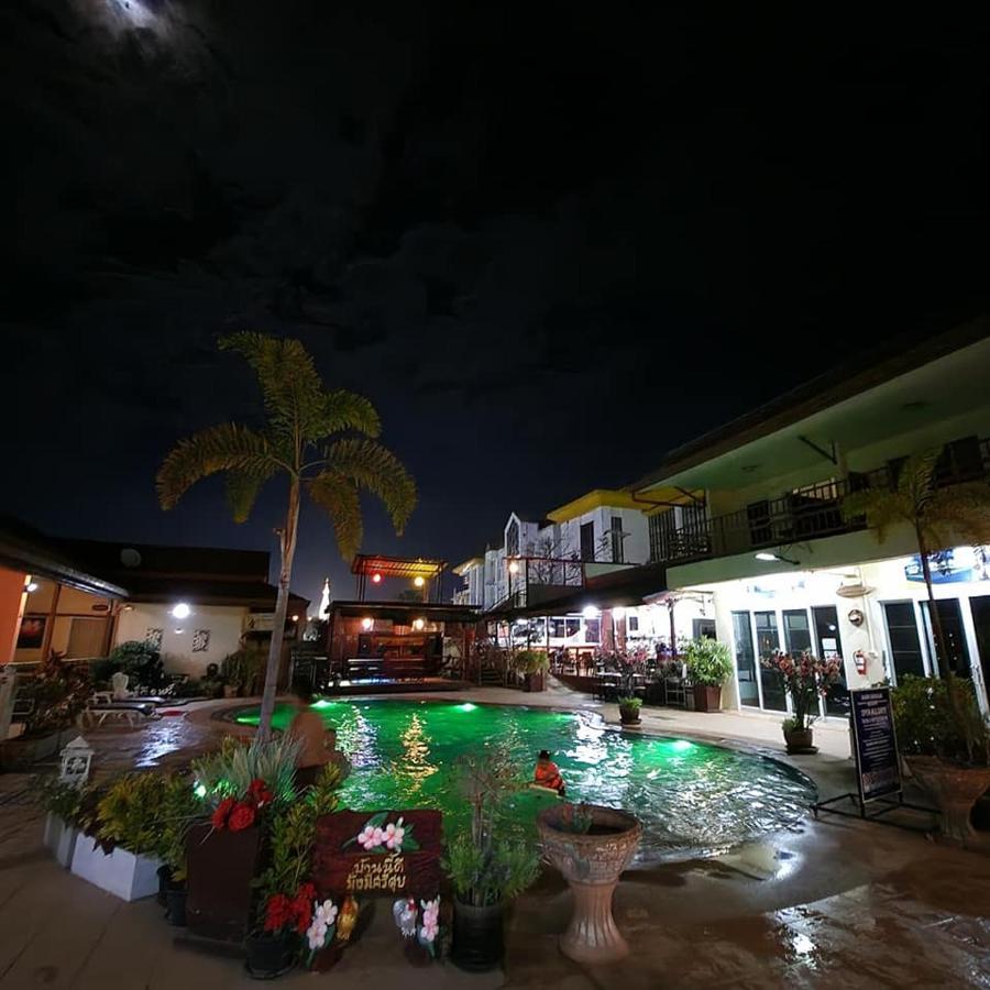 That Phanom Baan Sabaijai Resort מראה חיצוני תמונה