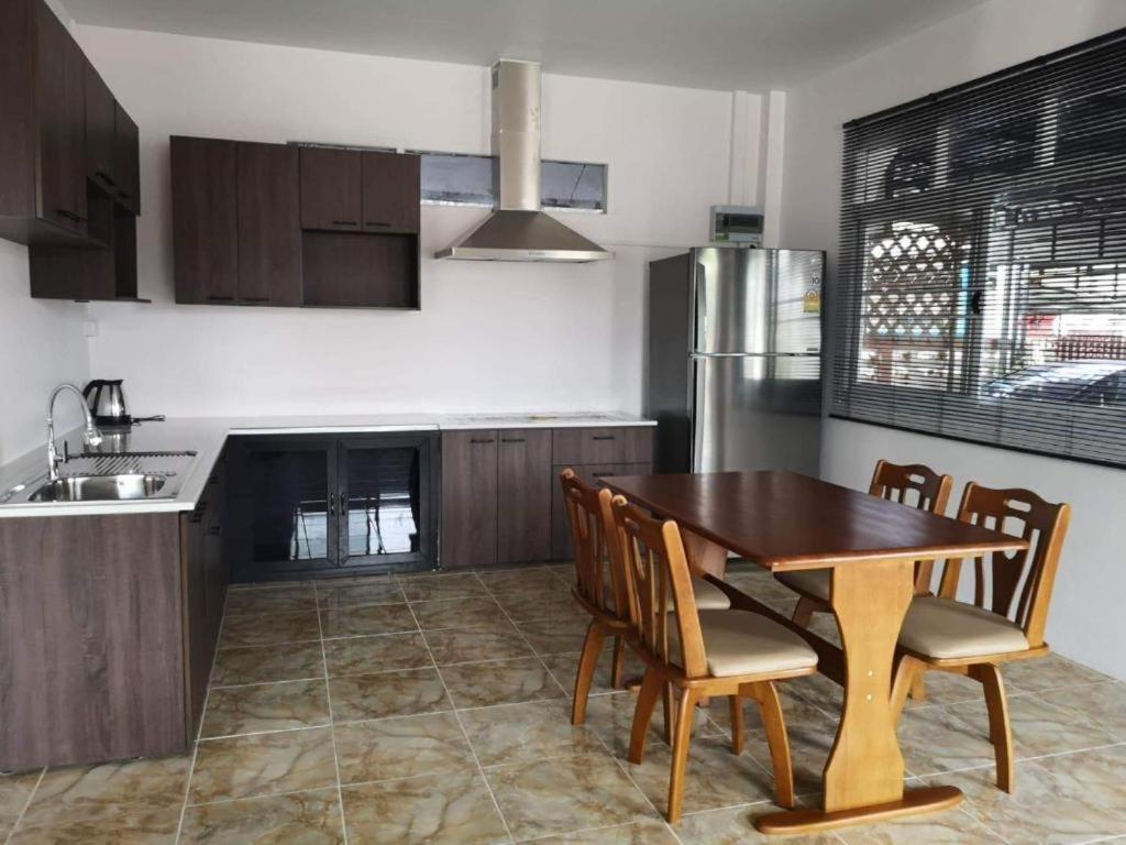 That Phanom Baan Sabaijai Resort מראה חיצוני תמונה
