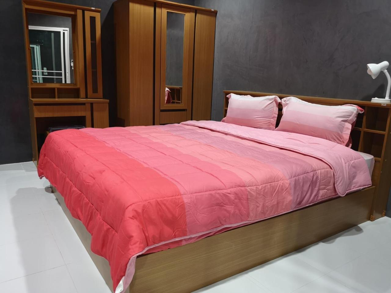 That Phanom Baan Sabaijai Resort מראה חיצוני תמונה