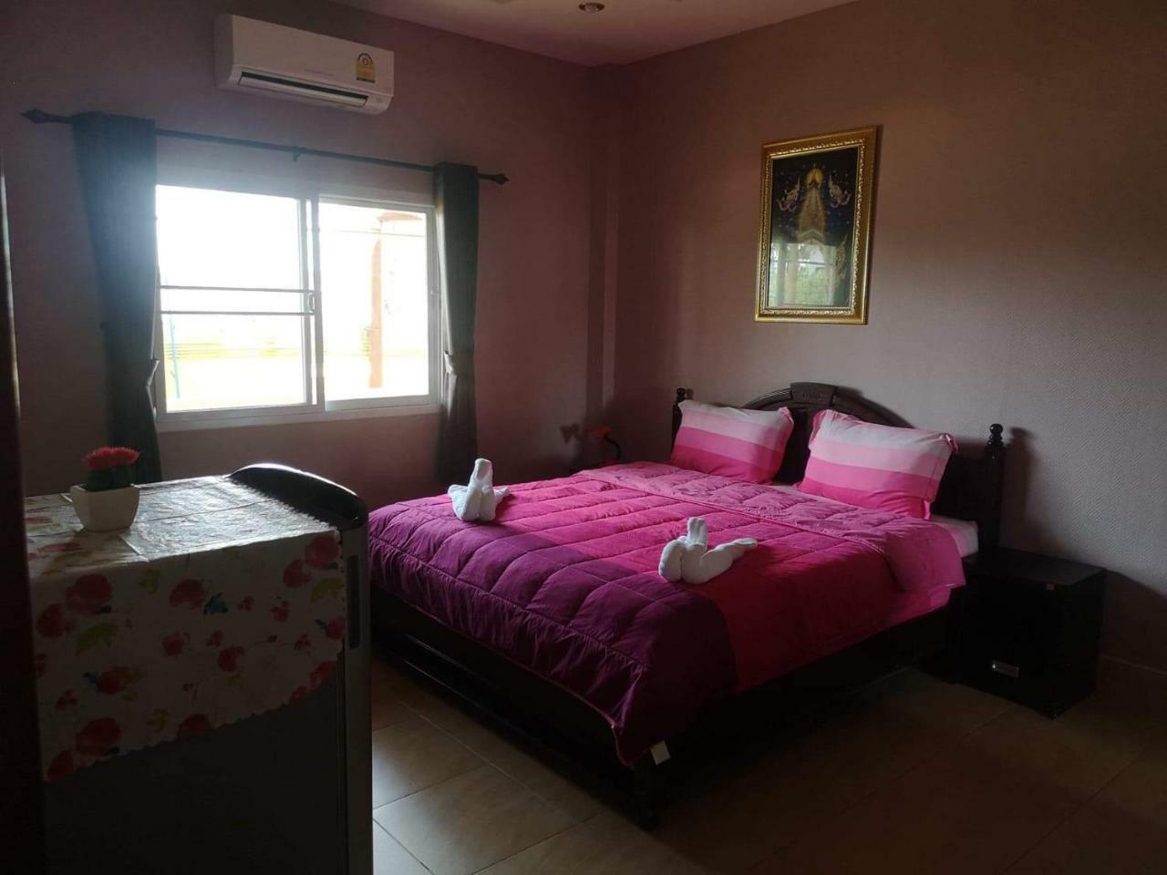 That Phanom Baan Sabaijai Resort מראה חיצוני תמונה